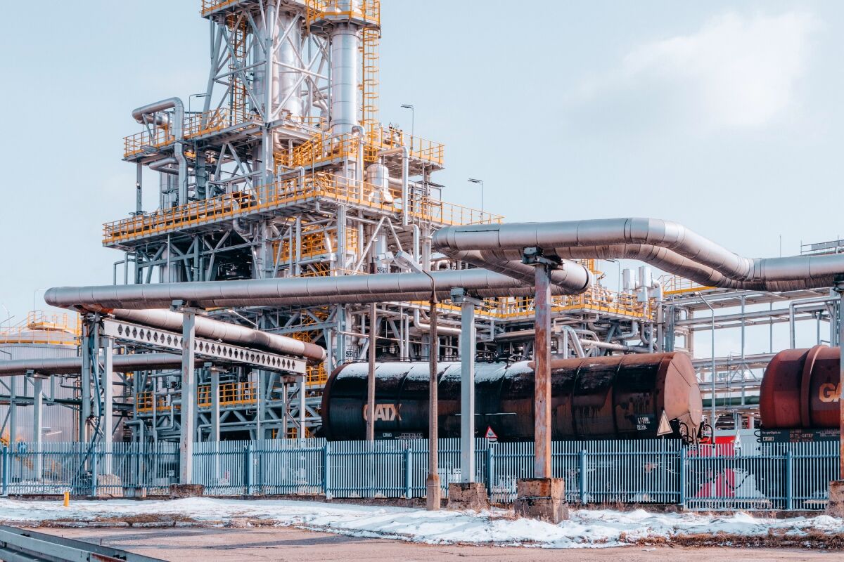 Large industrial process plant with extensive piping